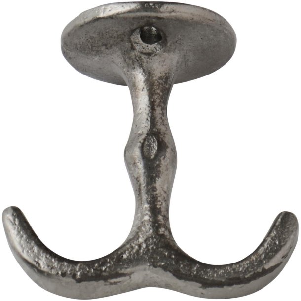 Funktionel dobbeltknage i metal til oph�ng under hylder fra Ib Laursen i antik s�lv.