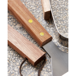 Nicolas Vah Grillst i akacietr - Natur