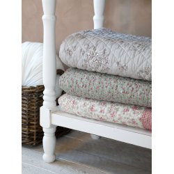 Chic Antiq Quiltet tppe med blomstret mnster 130x180 cm - verte