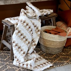 Chic Antique Aix Quilt m. m�nster, kul, sand og terracotta, 130x180 cm
