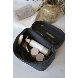 Chic Antique Toilettaske m. quiltet muslingem�nster, Sort 17x27x17 cm
