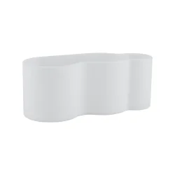 Lysegr� Selvkl�bende DESIGNSTUFF CURV silikone caddy til brusenichen monteret p� fliser.