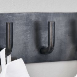 House Doctor Knagerkke m. 3 knager, Pati, Sort antik