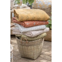 Ib Laursen Quilt malva m/hvide og gule blomster 130x180cm