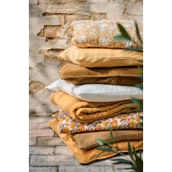 Ib Laursen Quilt naturfarvet m/gr, gule og orange vinranker 130x180cm