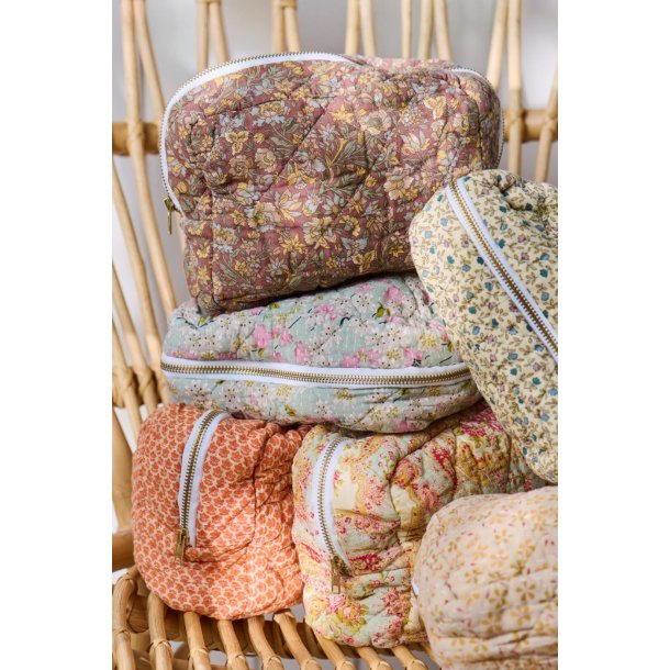 Ib Laursen Toilettaske, quiltet - Beige m/lyse  blomster