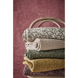 Quilt cremefarvet m/brune blomsterranker