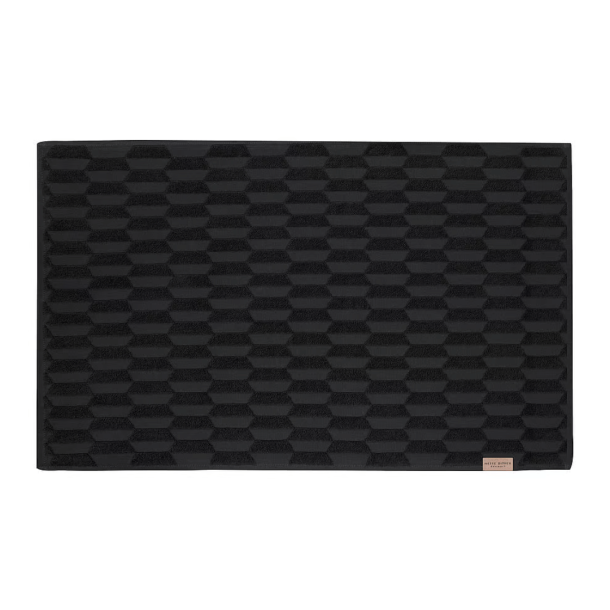 Mette Ditmer GEO bademtte 50x80 cm, Sort