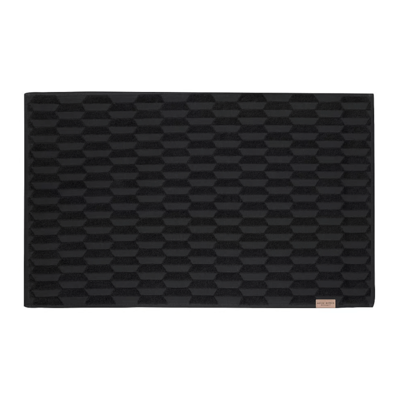 Mette Ditmer GEO bademtte 50x80 cm, Sort