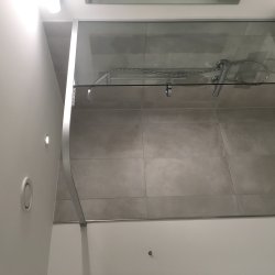 Brusevg 40x200 cm, 8 mm klart glas 