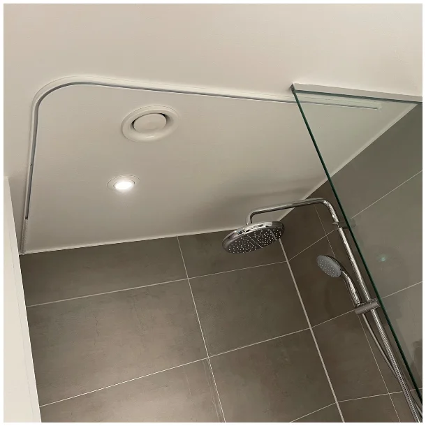 Badeforhngsstang buet til loft