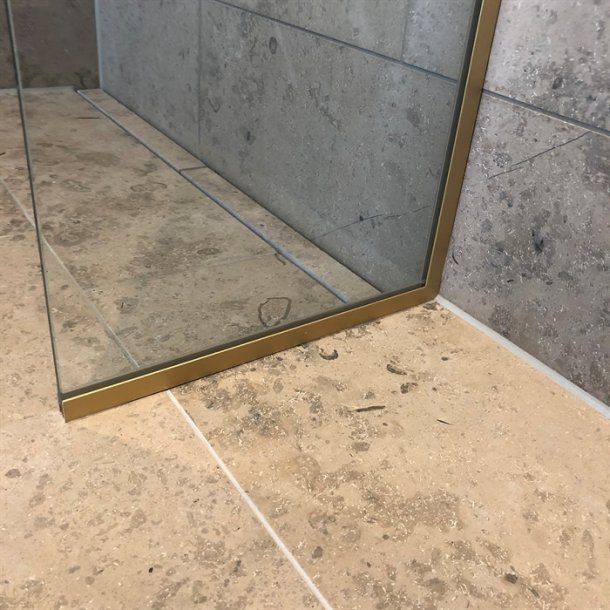 Brusevg 40x200 cm, 8 mm klart glas 